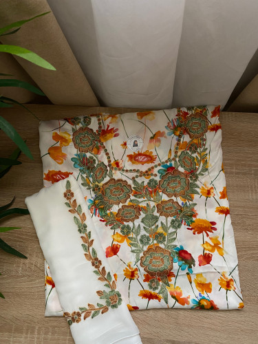 مخور+شيلة حرير هندي مخرم