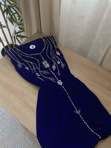 مخور مخمل متروس كرستالات