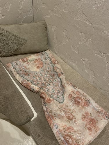 مخور اورجانزا متروس فصوص بدون تفصيل