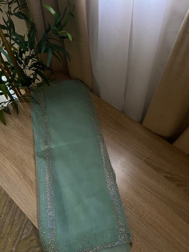 مخور من قطعتين حرير ملكي+بشت