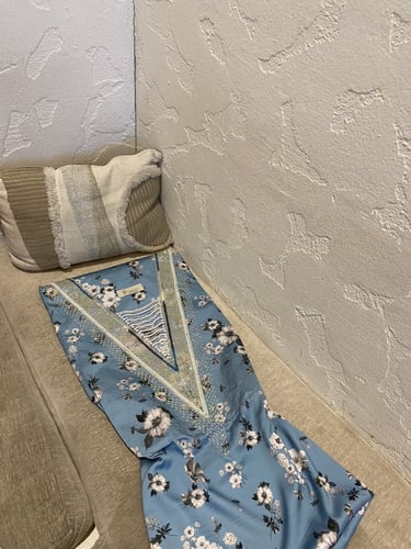 مخور شادن1 بتطريز لؤلؤ حرير ايطالي بدون تفصيل