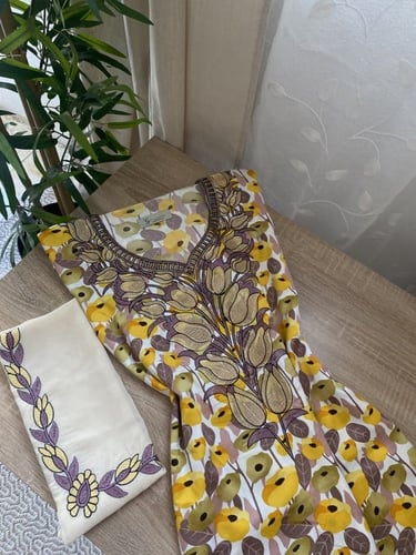 مخور+شيلة حرير اندونيسي مخرم بدون تفصيل