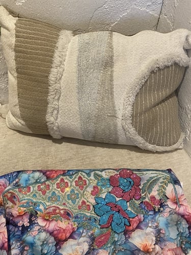 مخور ليالي حرير ملكي 3d+كسرات