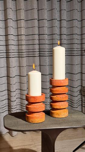 شمعدان حجر طبيعي صغير - Small Natural Stone Candle...