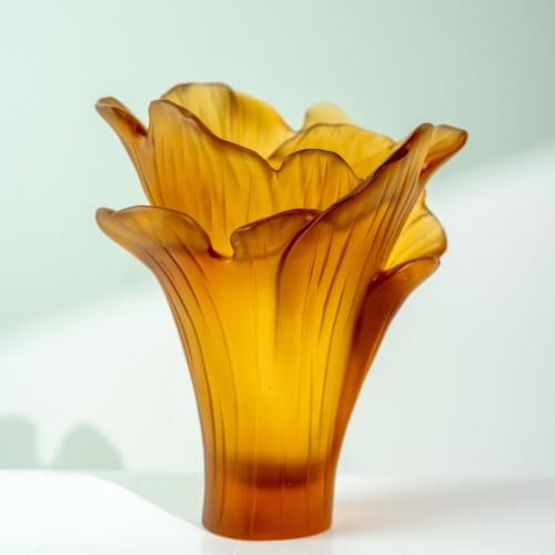 فازة كرستال صغيرة (عنبر) - Small Crystal Vase (Amb...