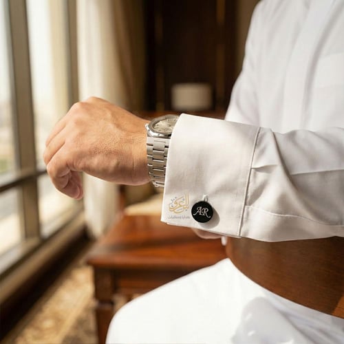 كبك رجالي محفور بالاسم اسود