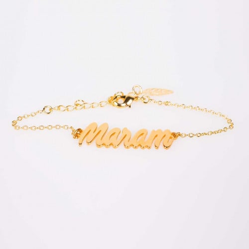 اسوارة انجليزي بالاسم - 1