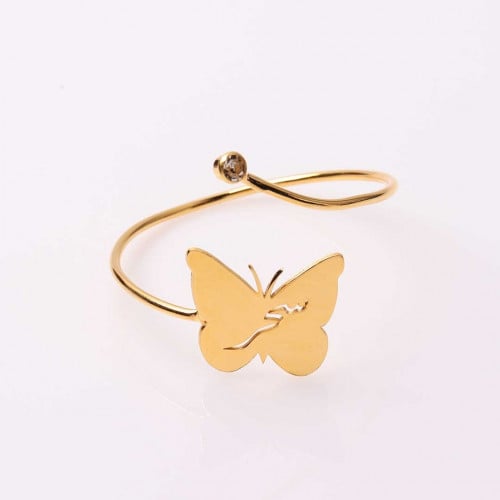 اسوارة بالاسم شكل فراشة