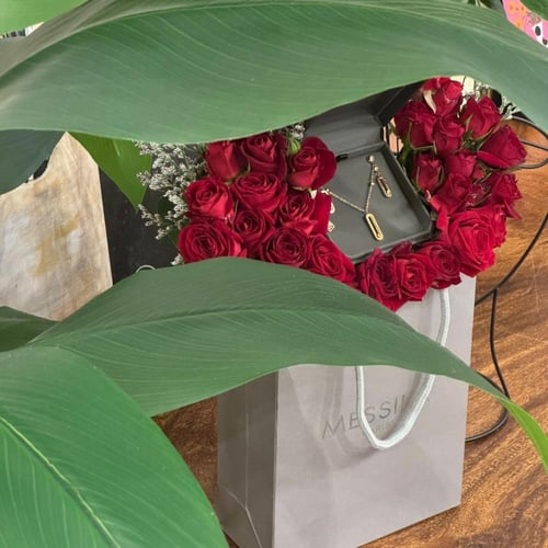 هدية يوم الحب طقم ميسيكا ذهبي