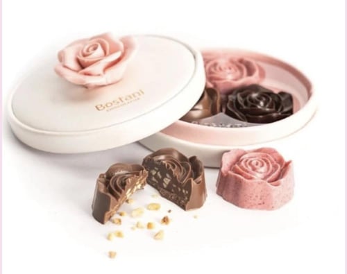 بوكيه (كياته الشوكلت ) مع شوكلت بستاني