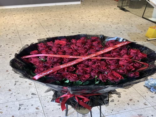 باقه الدانتيل الاحمر نعومه وفخامه