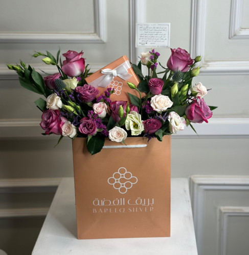 اسواره انيقة مع ورد - بريق الفضة