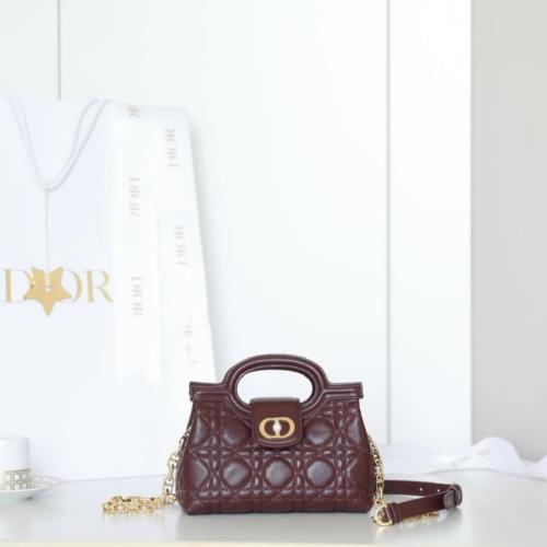 ديور Jolie Top Handle 18.5cm