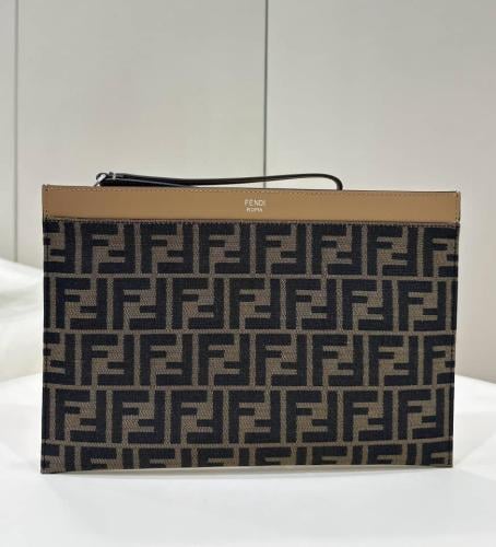 باوتش فندي مقاس 30cm