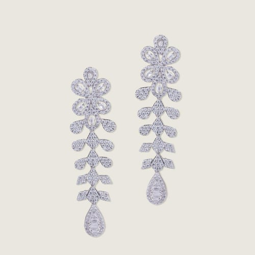 طقم ذهب أبيض عيار 18مرصع بالزركون