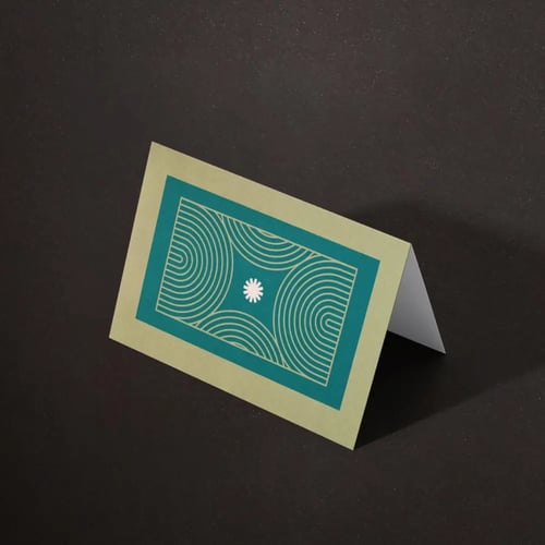 كرت هدايا فن تجريدي P18