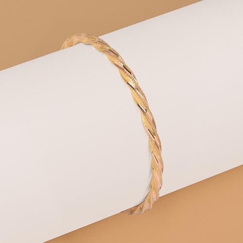 بنجر ذهب حلزوني مزدوج عيار 21 | أناقة سعودية