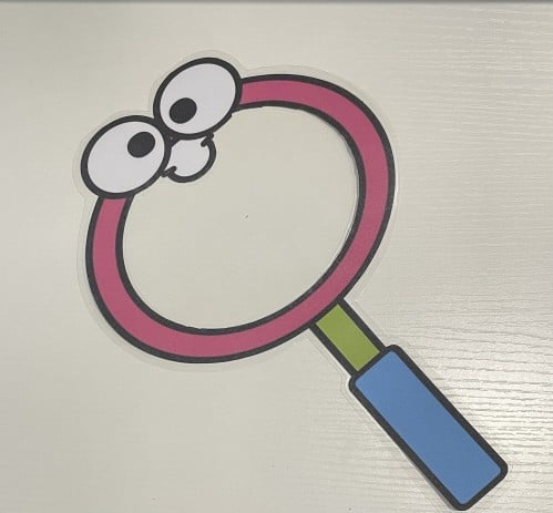 عدسة القراءة