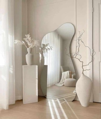 مراية جدارية مموجه