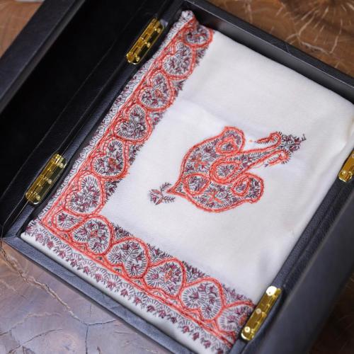 Handmade shawl, half a meter