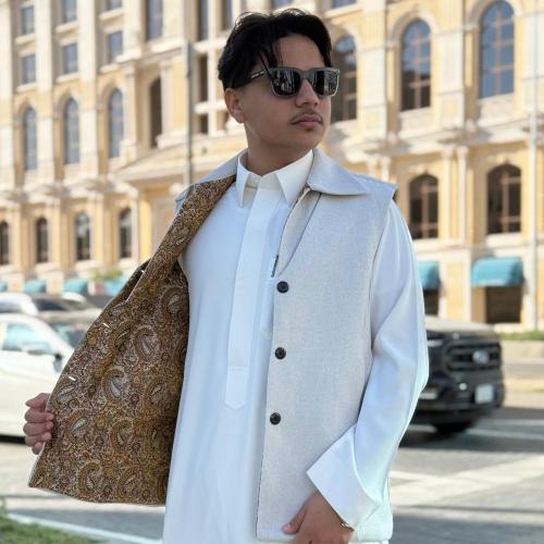 Sadriri Nebras - Off White Kashmiri