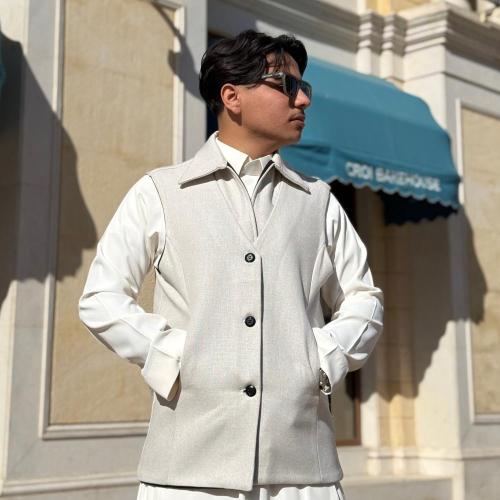 Sadriri Nebras - Off White and Black
