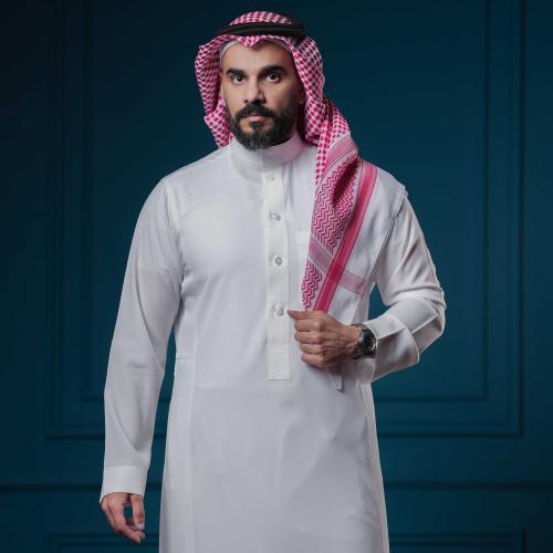 تفصيل ثوب برسمة خيوط البشت الملكي