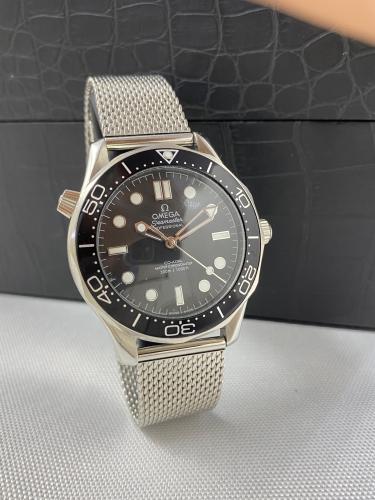ساعة اوميغا سي ماستر اوتوماتيك