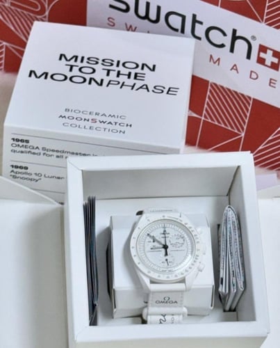 اخر اصدار من ساعات اوميغا سواتش