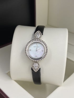 ساعة بوشرون النسائية