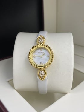 ساعة بوشرون النسائية