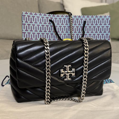 شنطة توري بورش