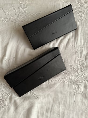 نظارة ديور ( شكلين )