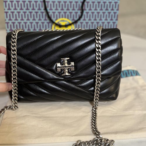 شنطة توري بورش