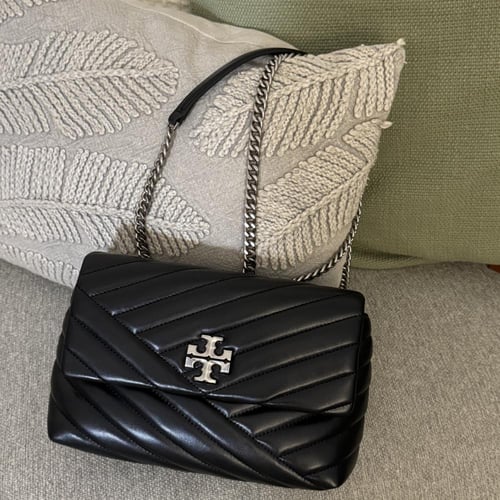 شنطة توري بورش