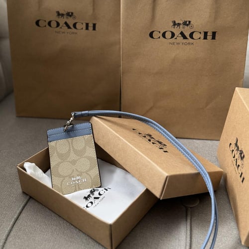 اي دي هولدر كوتش