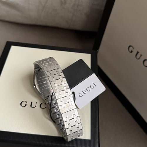 ساعة قوتشي كوارتز