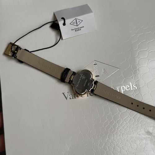 ساعة فان كليف