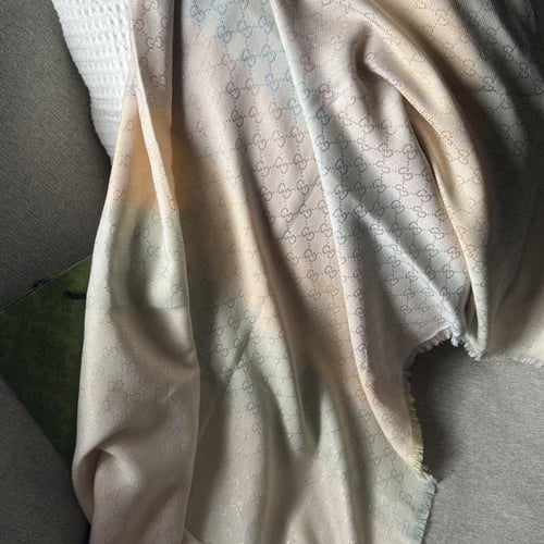 سكارڤ قوتشي