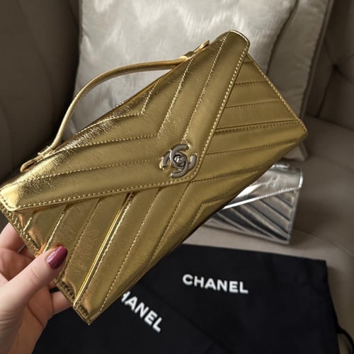 شنطة شانيل كلتش