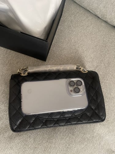 شنطة شانيل كلاسيك