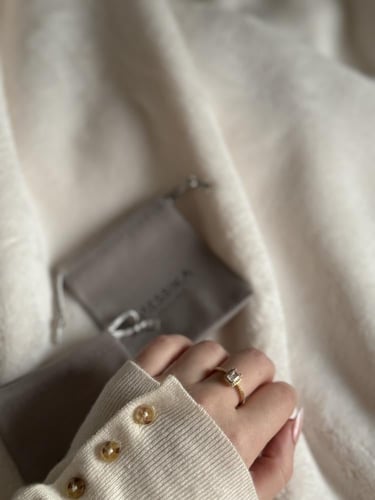 خاتم مسيكا مربع