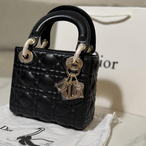 شنطة ليدي ديور