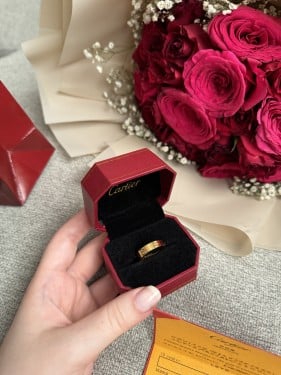 خاتم كارتييه لوڤ