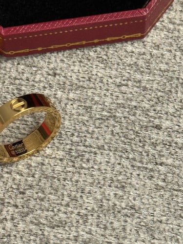 خاتم كارتييه لوڤ