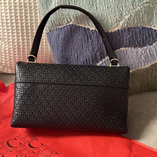 شنطة سي اتش