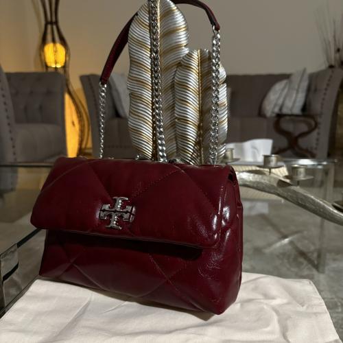 شنطة توري بورش