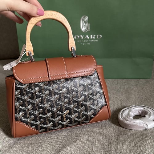 شنطة جويارد