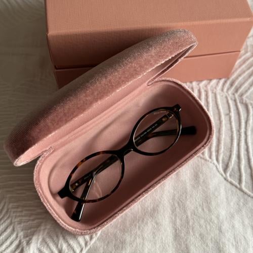 نظارة ميو ميو