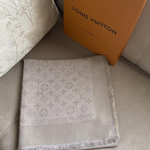 سكارڤ لويس ڤيتون كشميري